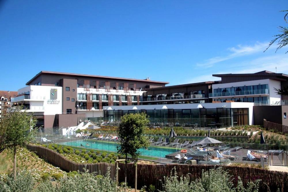 Magnifique vue Mer et Forêt Cabourg Exterior foto